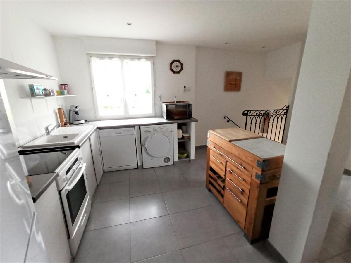 Appartement Grand Confort A Deux Pas Du Centre Ville L'Isle-sur-la-Sorgue Luaran gambar